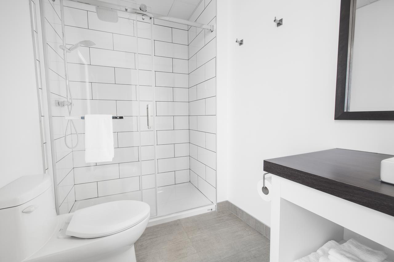 Hotel Oui Go! Trois-Rivières エクステリア 写真