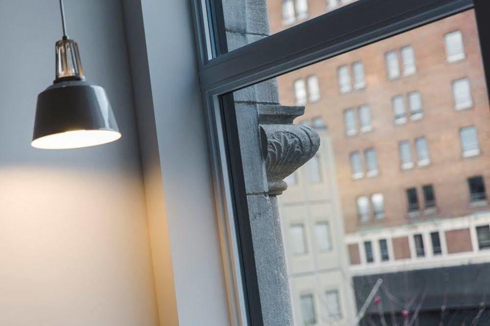 Hotel Oui Go! Trois-Rivières エクステリア 写真