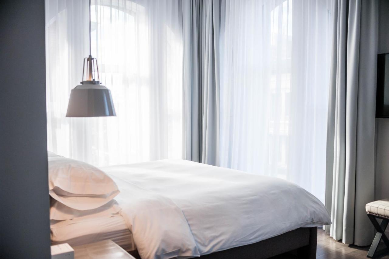 Hotel Oui Go! Trois-Rivières エクステリア 写真